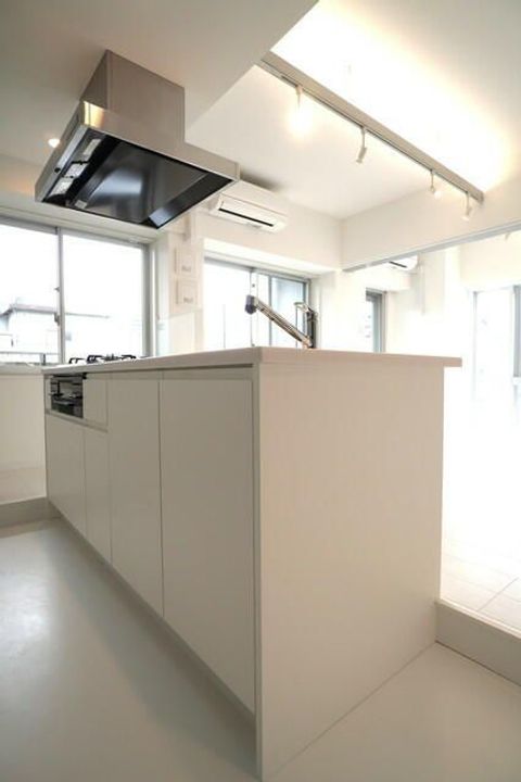 東京都新宿区新小川町(マンション)の賃貸物件のキッチン