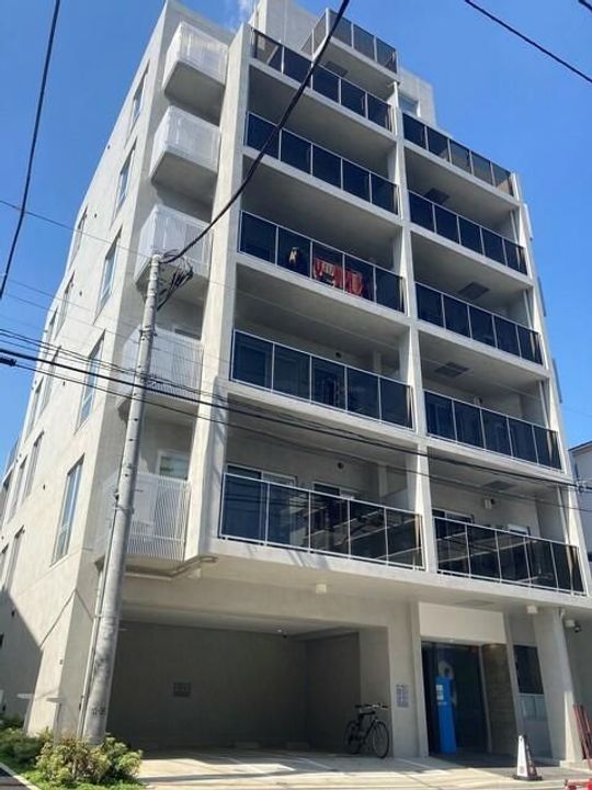 東京都新宿区新小川町(マンション)の賃貸物件の外観