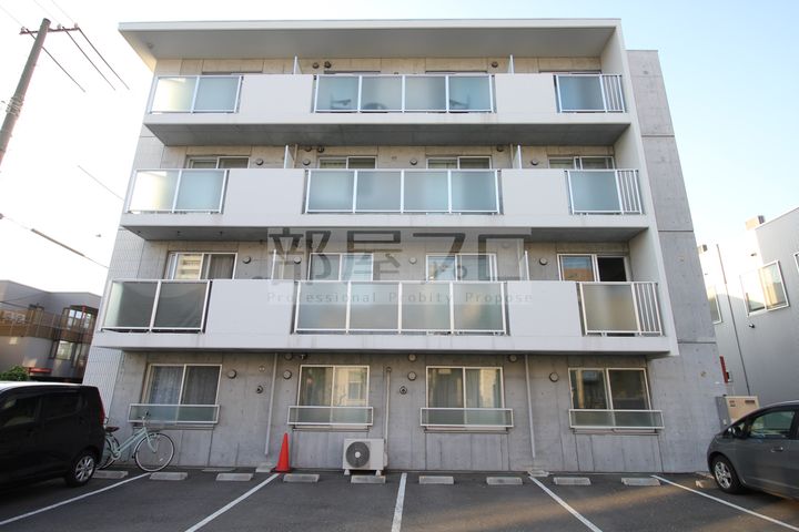 北海道札幌市中央区北六条西20(マンション)の賃貸物件の外観