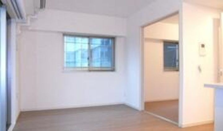 東京都品川区大崎4(マンション)の賃貸物件の居間