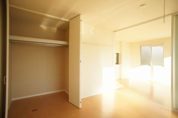 ヴィアソーレBの内装