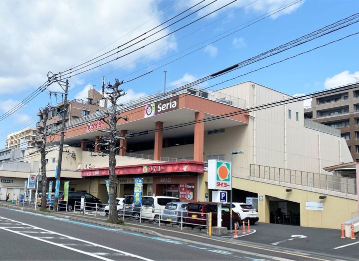 ヴィクトワール六番館の周辺