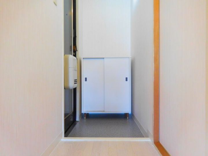 アゼリア氷室の内装