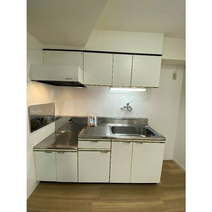 サンヒルズ松和花壇のキッチン