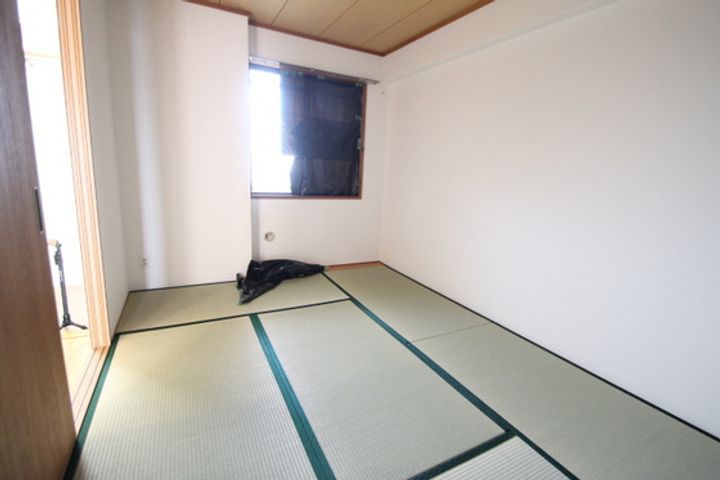 岡山県岡山市北区野田3の賃貸マンションの内装