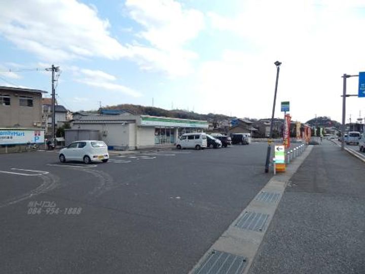 メゾン・ド・ファミールの周辺