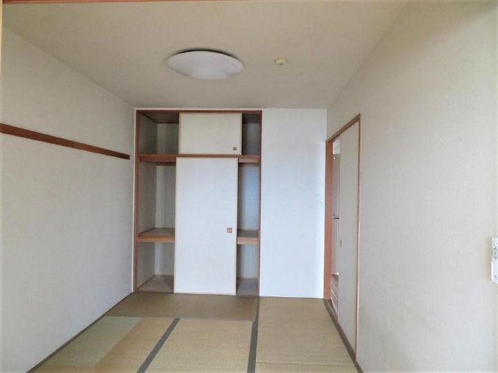 メゾングランツ沼津の居間