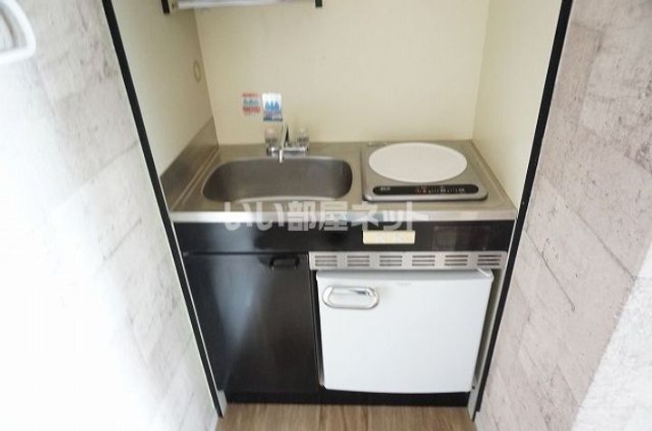 大阪府大東市北条7(アパート)の賃貸物件のキッチン