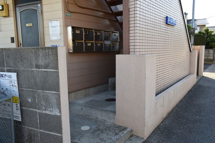 イーストヒルズ1の地図