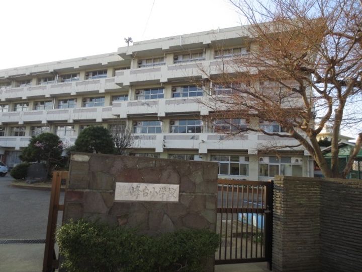 イーストヒルズ1の周辺