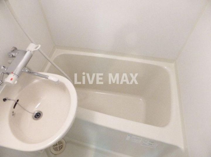 メインステージ南麻布IVの風呂