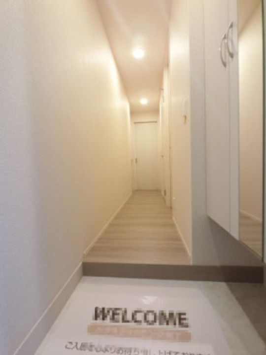 千葉県富里市七栄(アパート)の賃貸物件の玄関
