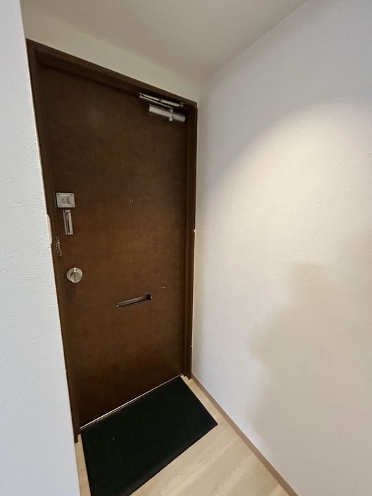 シャトレーイン横浜の玄関