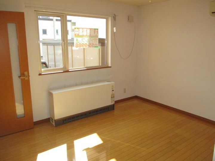 セレーノ旭町の居間