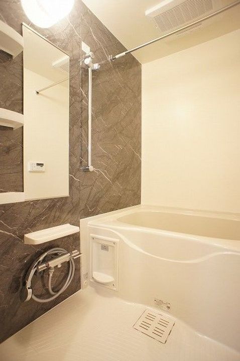 ルーモベルビ・トロアの風呂