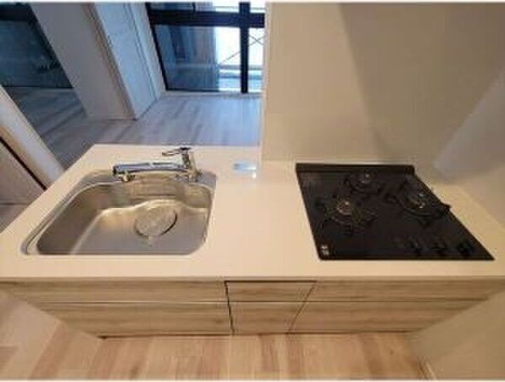 さくらHills ROKUBAN Platinum Residenceのキッチン