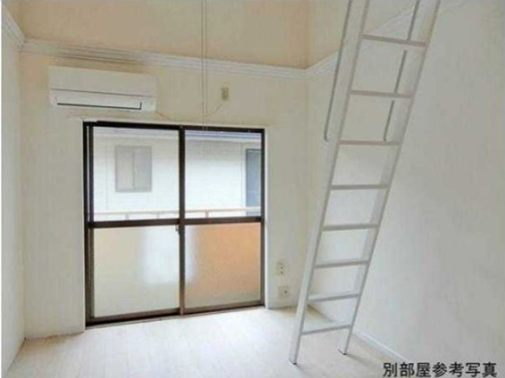 神奈川県大和市福田(アパート)の賃貸物件の居間