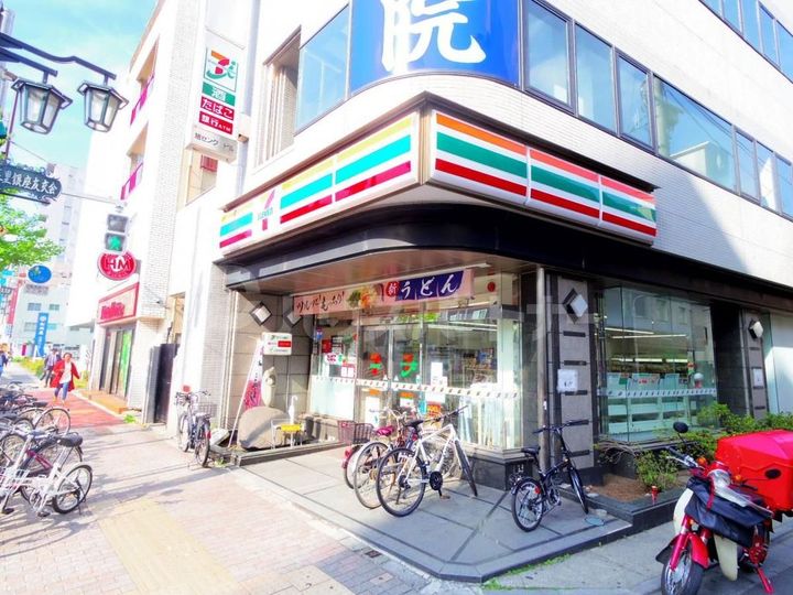 TRADIS NIPPORI Eの周辺