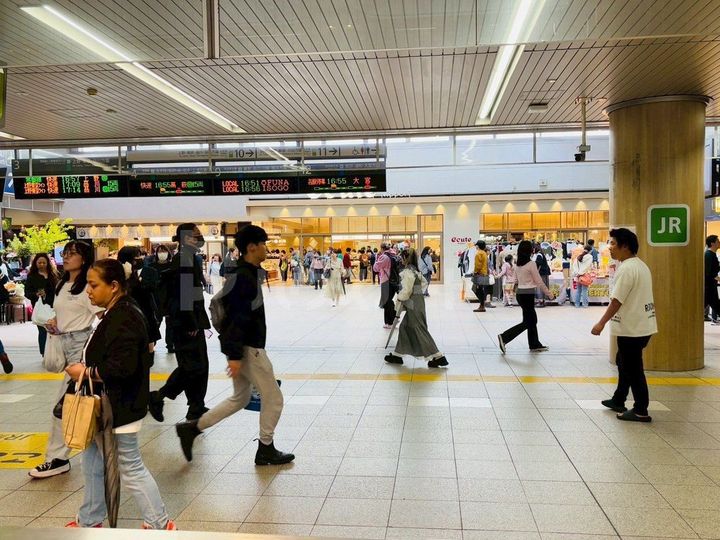 TRADIS NIPPORI Eの周辺