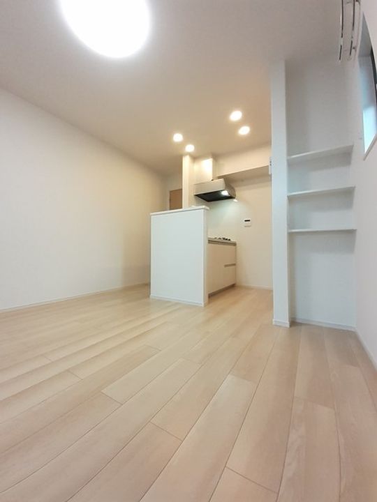 シャウラ Aの居間