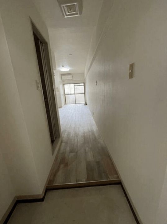 オークヒル東篠崎B棟の玄関