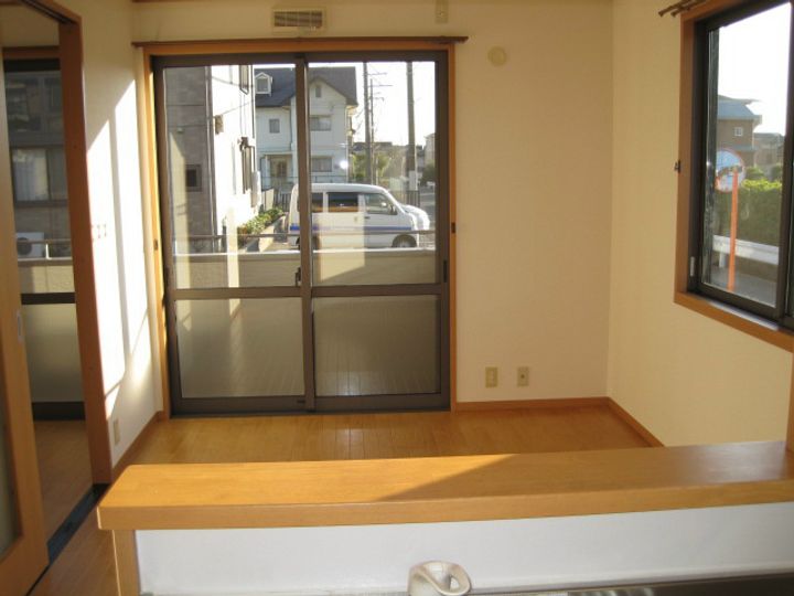 サンビレッジ神田の玄関