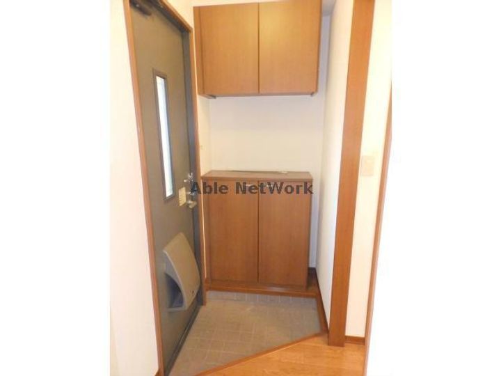 茨城県古河市上辺見(アパート)の賃貸物件の玄関