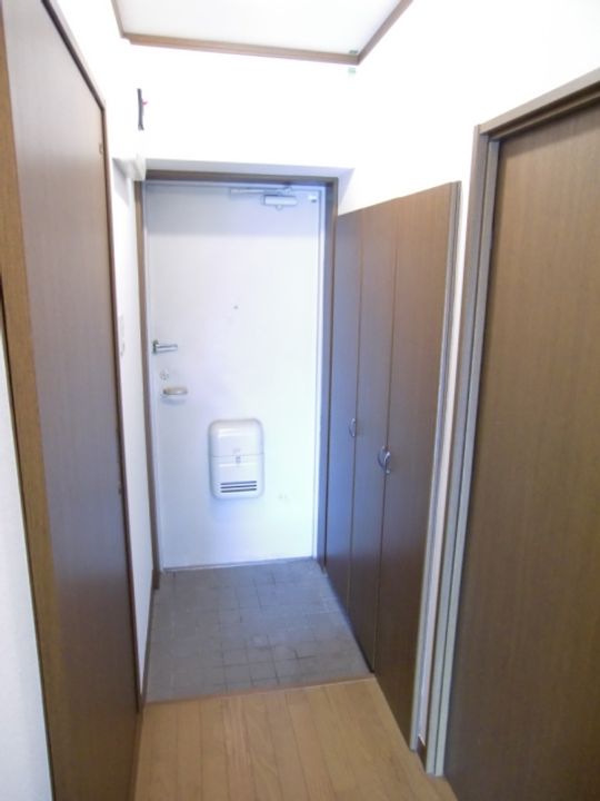 キャッスル王ノ檀の玄関