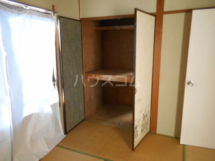 コシミズマンションの内装