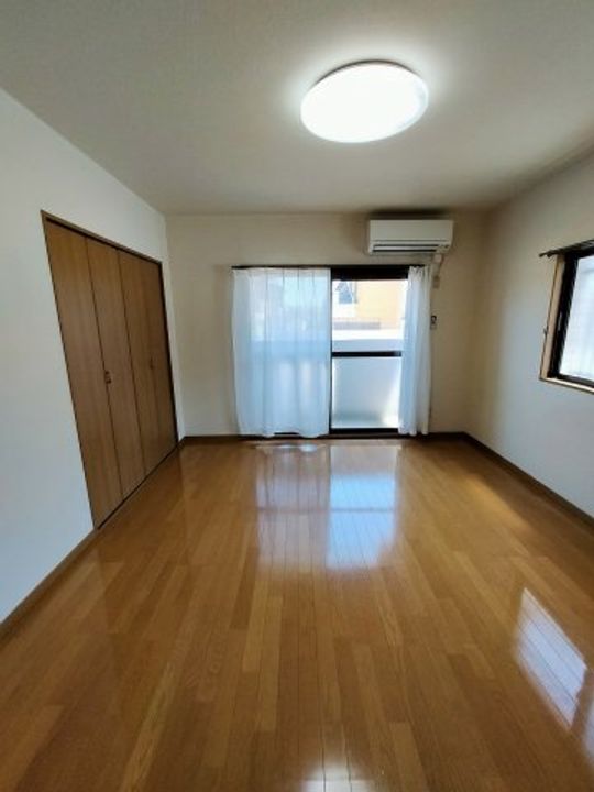 グランドジョラスの居間