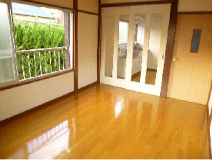大上荘の居間
