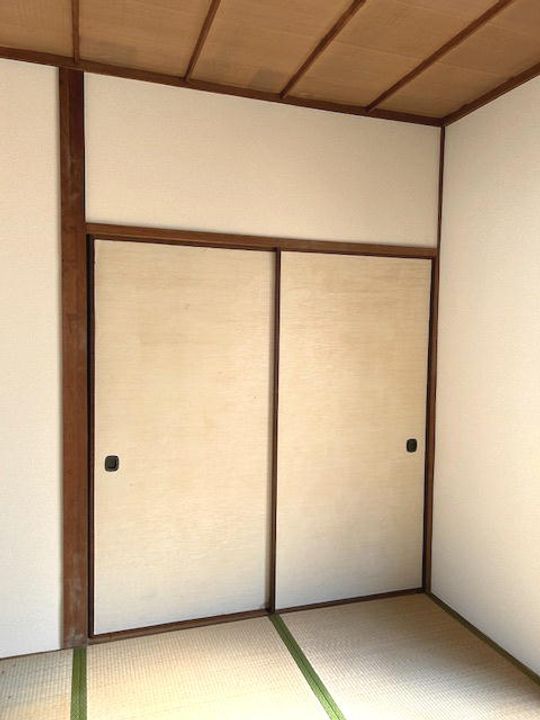 広島県広島市安佐南区緑井8(一戸建)の賃貸物件の内装