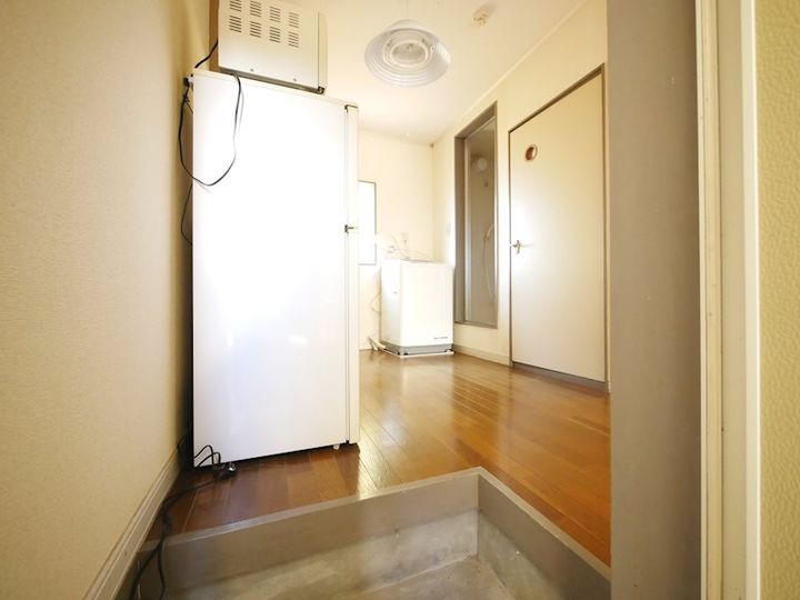 コーポクボタの玄関