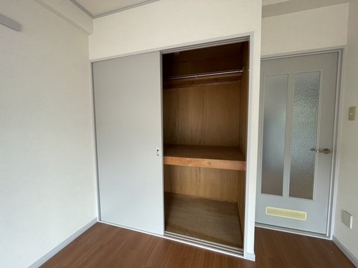 リマーカーブル己斐の内装