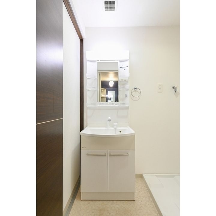 ライズ代継橋の内装