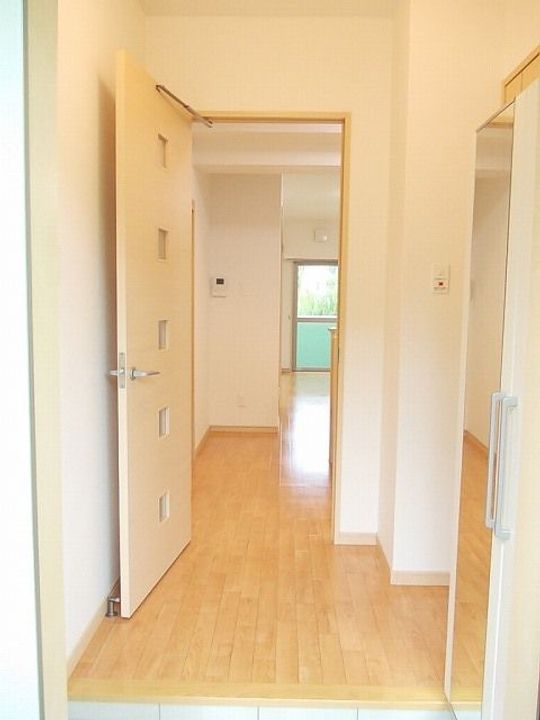 HILLS TAKARAの内装