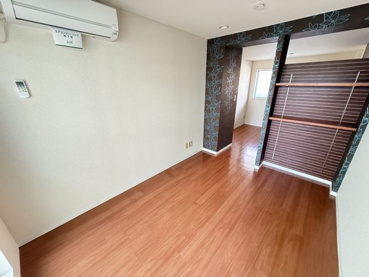 セトルフラット戸塚の居間