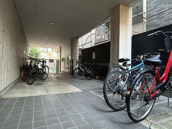 東京都世田谷区太子堂4(マンション)の賃貸物件の地図