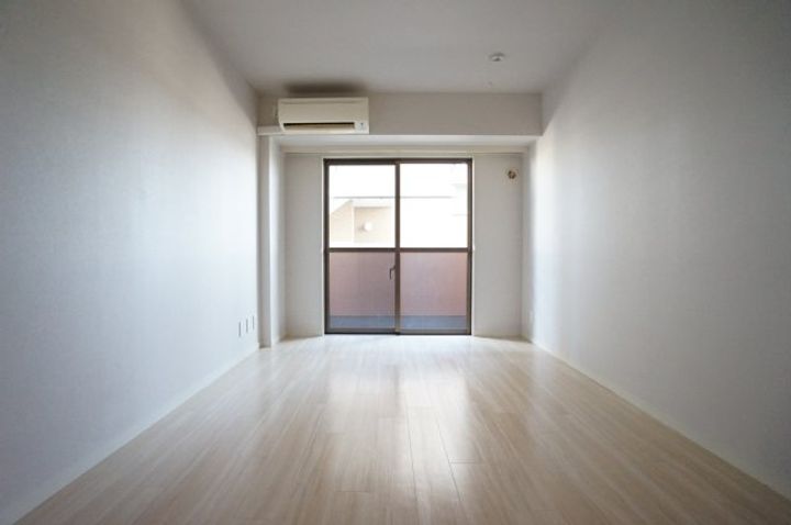 神奈川県川崎市宮前区小台2(マンション)の賃貸物件の居間