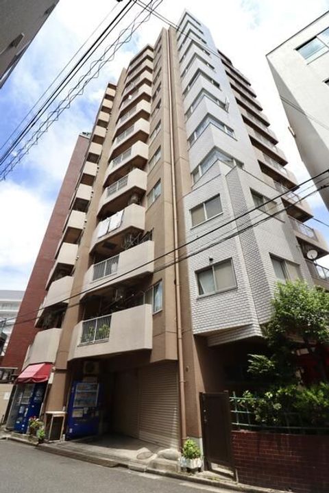 藤和西新宿コープの外観