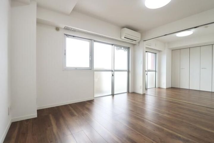 藤和西新宿コープの居間