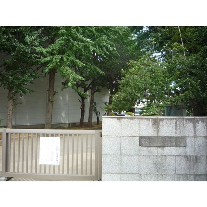 URグリーンプラザ園生の周辺