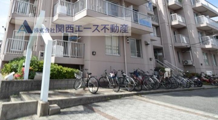 アメニティー大東四番館の地図
