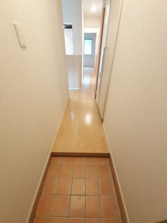 エミネンス Bの玄関