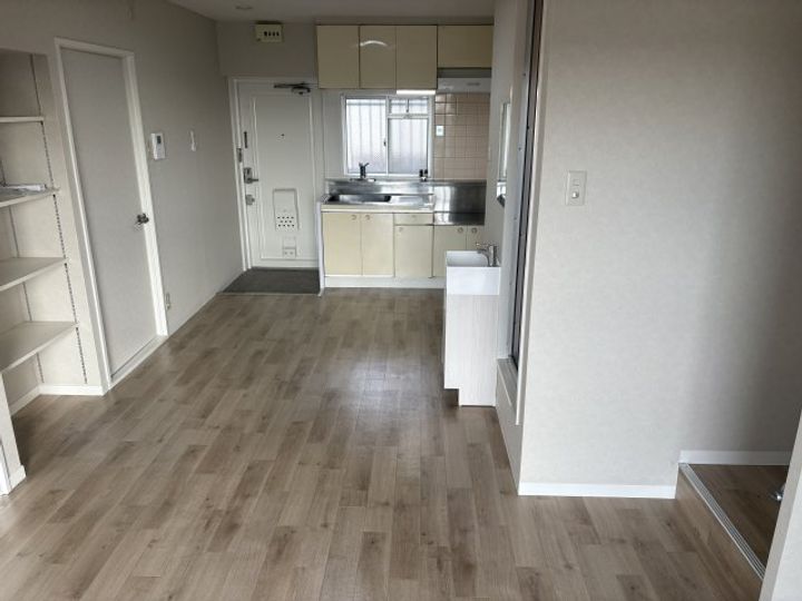 大阪府大阪市西成区南津守4(マンション)の賃貸物件の居間