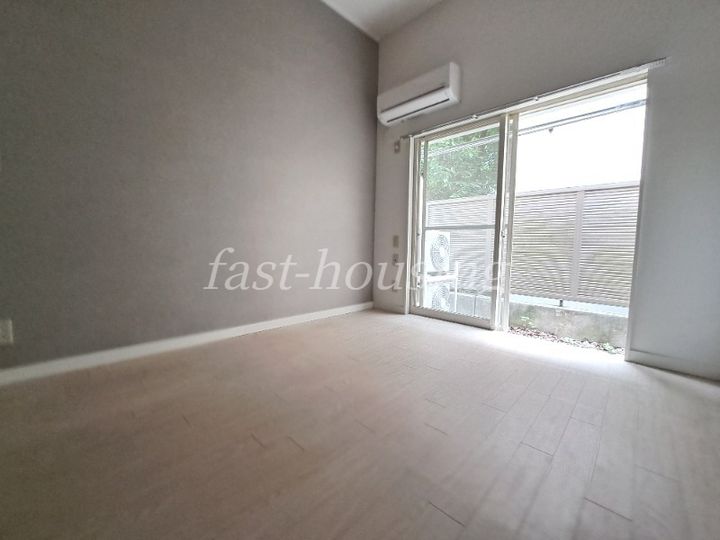 ブランシェ吉祥寺の居間