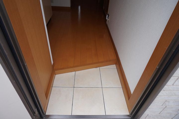 ベルメゾン和白の玄関