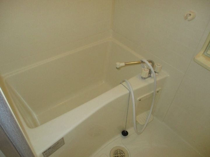 キャンパスサイドの風呂