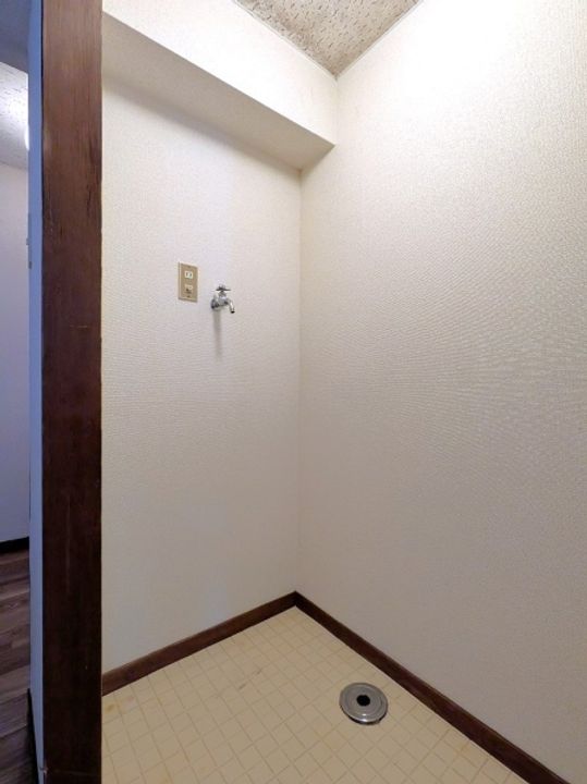 栄國マンションの内装