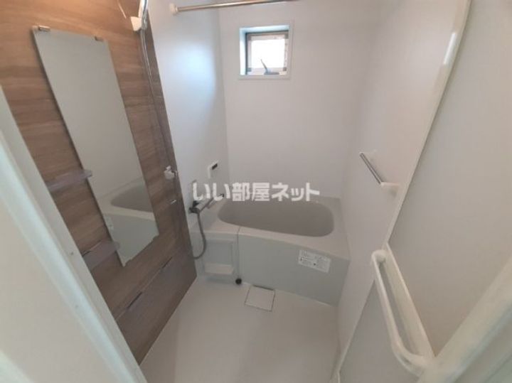 大阪府四條畷市中野本町(アパート)の賃貸物件の風呂